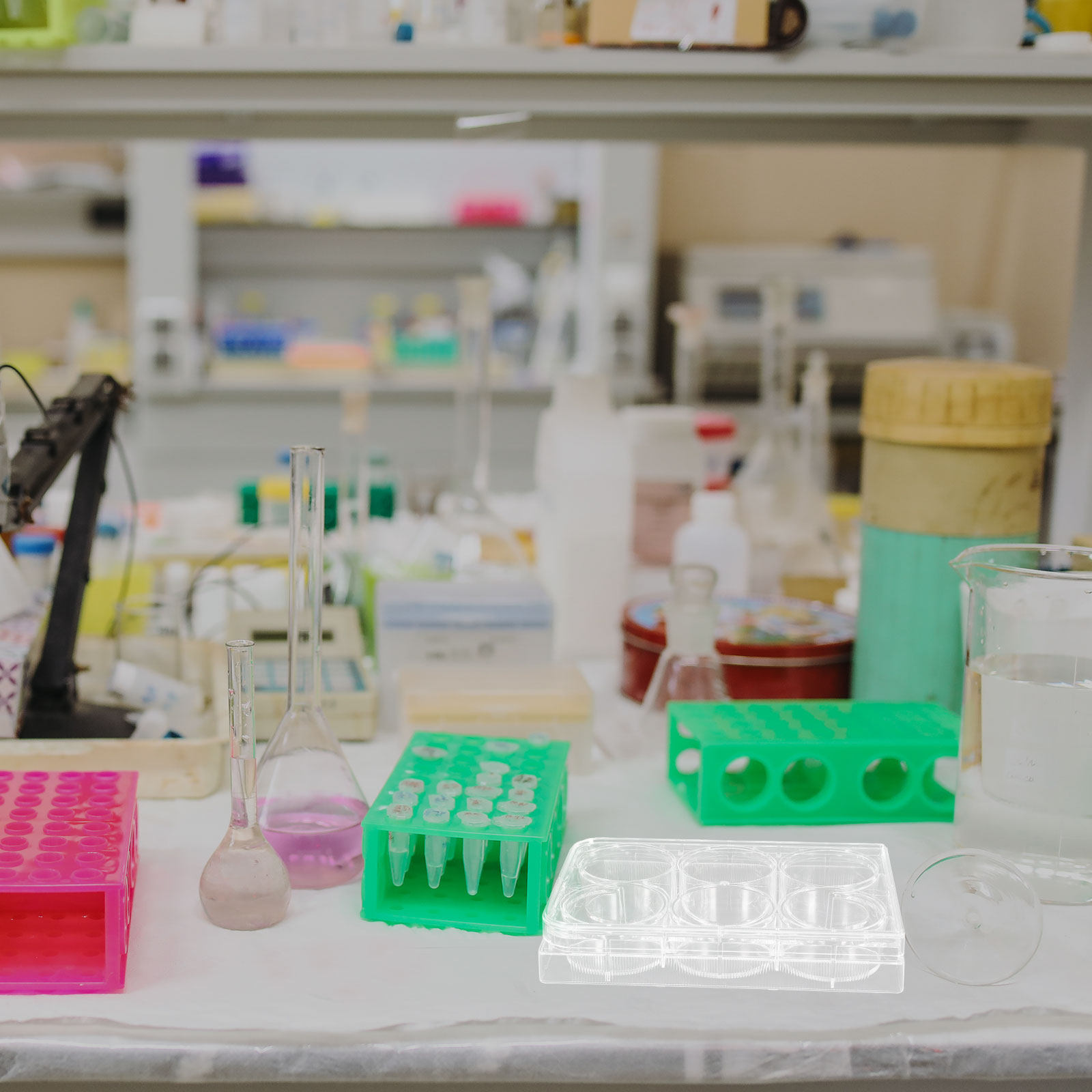 Tissue Culture Plate Lab Durab - đánh giá và giá Lab Equipment